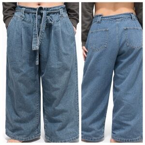 Paper bag wide leg jeans, tie waist. 37" waist